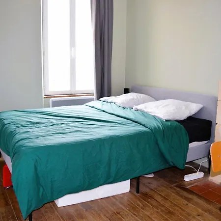 La Courette, Maison Avec Cour Proche Holiday home *